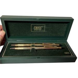 Vintage CROSS Gold Pen and Pencil Set.